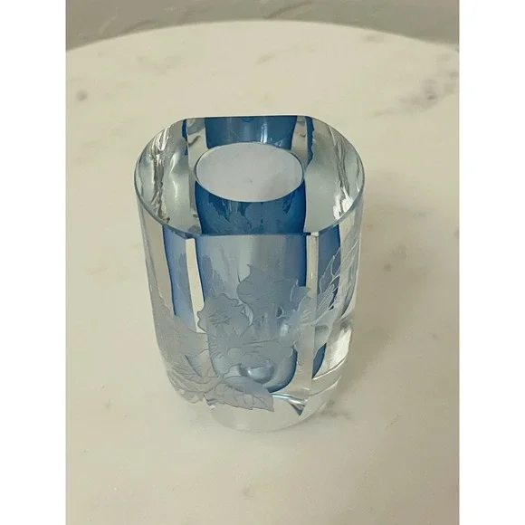 Vintage Perry Coyle Etched Glass Ice‎ Blue Floral Vase Signed - Picture 4 of 13